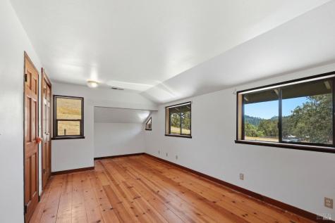 2713 Leslie Road Santa Rosa CA 95404