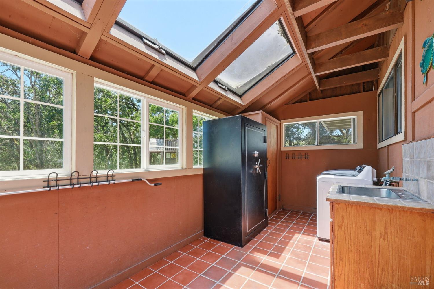 2713 Leslie Road Santa Rosa CA 95404