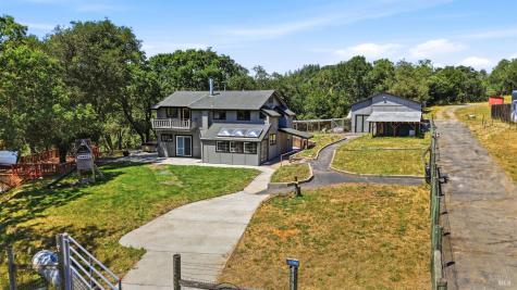 2713 Leslie Road Santa Rosa CA 95404