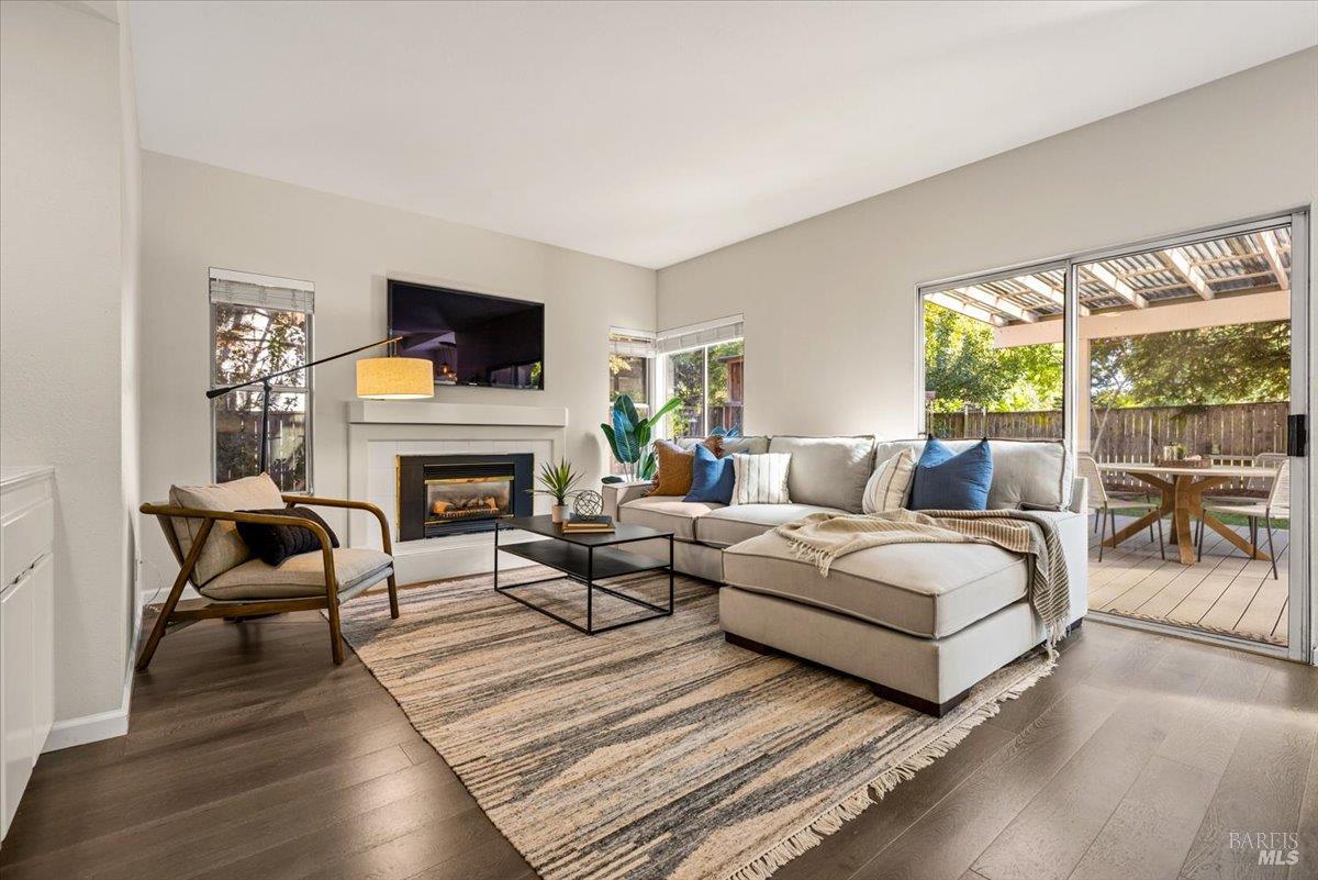 316 Windflower Court Windsor CA 95492