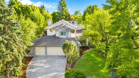 316 Windflower Court Windsor CA 95492