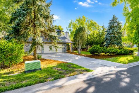 316 Windflower Court Windsor CA 95492