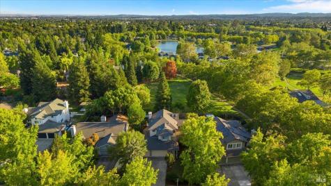 316 Windflower Court Windsor CA 95492