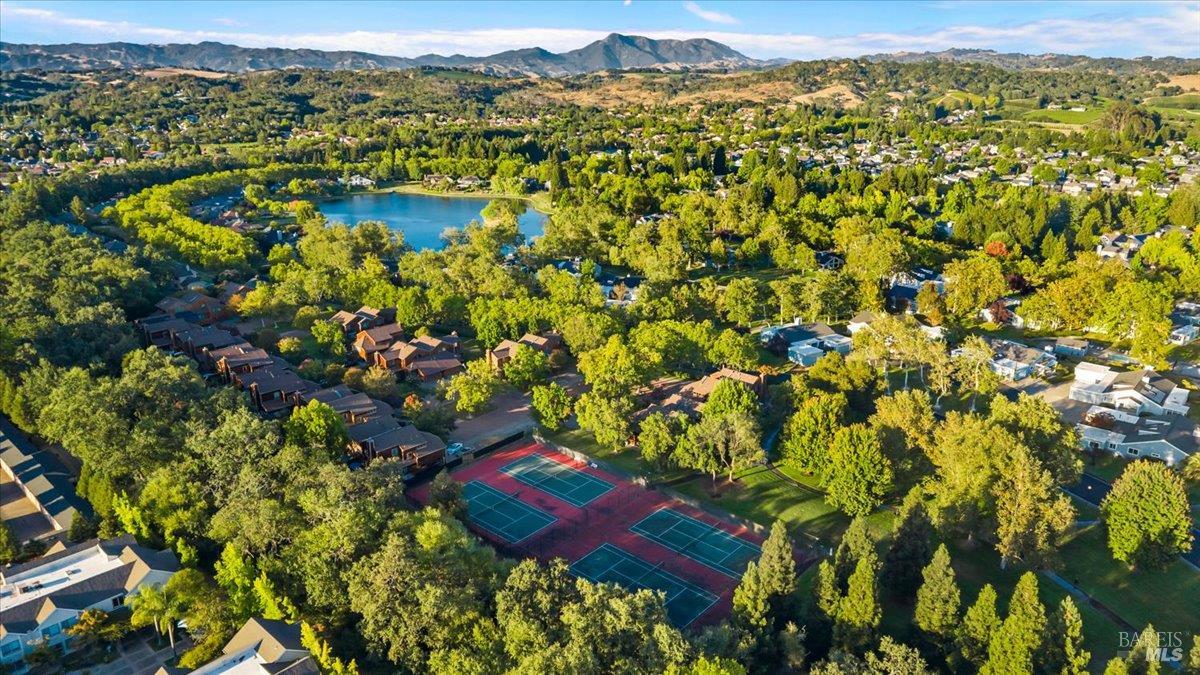 316 Windflower Court Windsor CA 95492