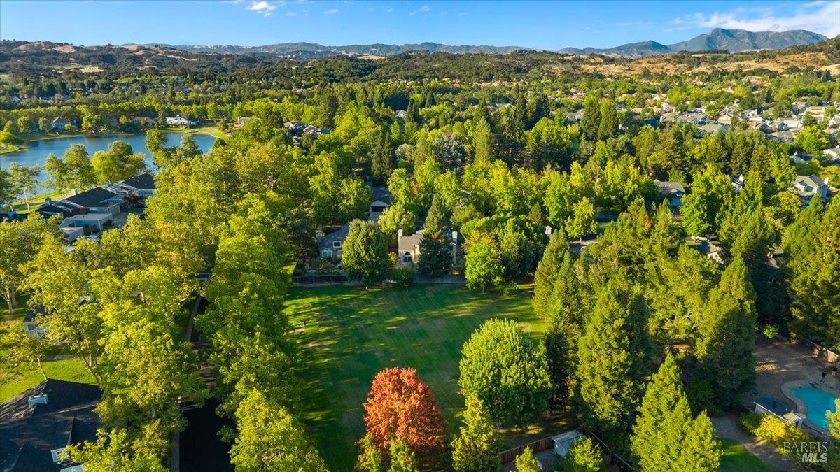 316 Windflower Court Windsor CA 95492