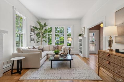 17 10th Street Petaluma CA 94952