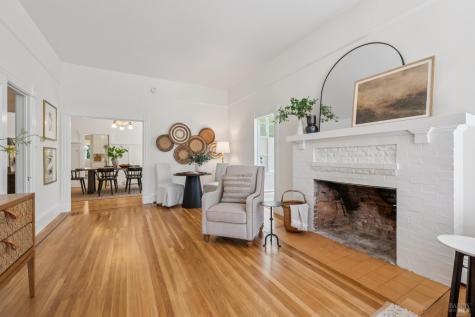 17 10th Street Petaluma CA 94952