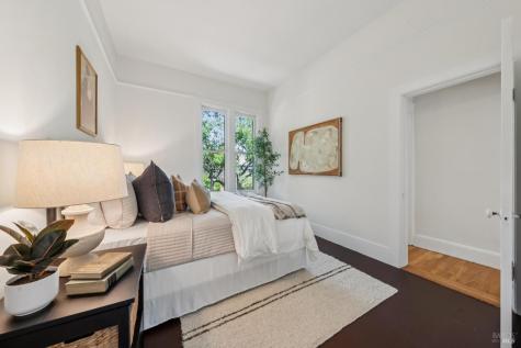 17 10th Street Petaluma CA 94952