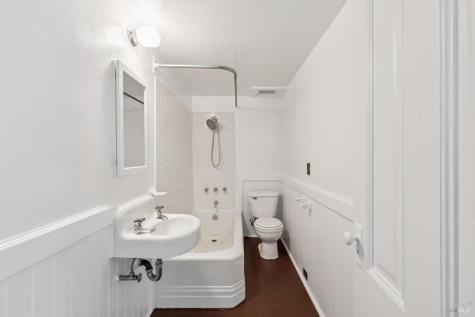 17 10th Street Petaluma CA 94952