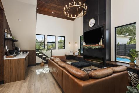 18015 Riverside Drive Sonoma CA 95476