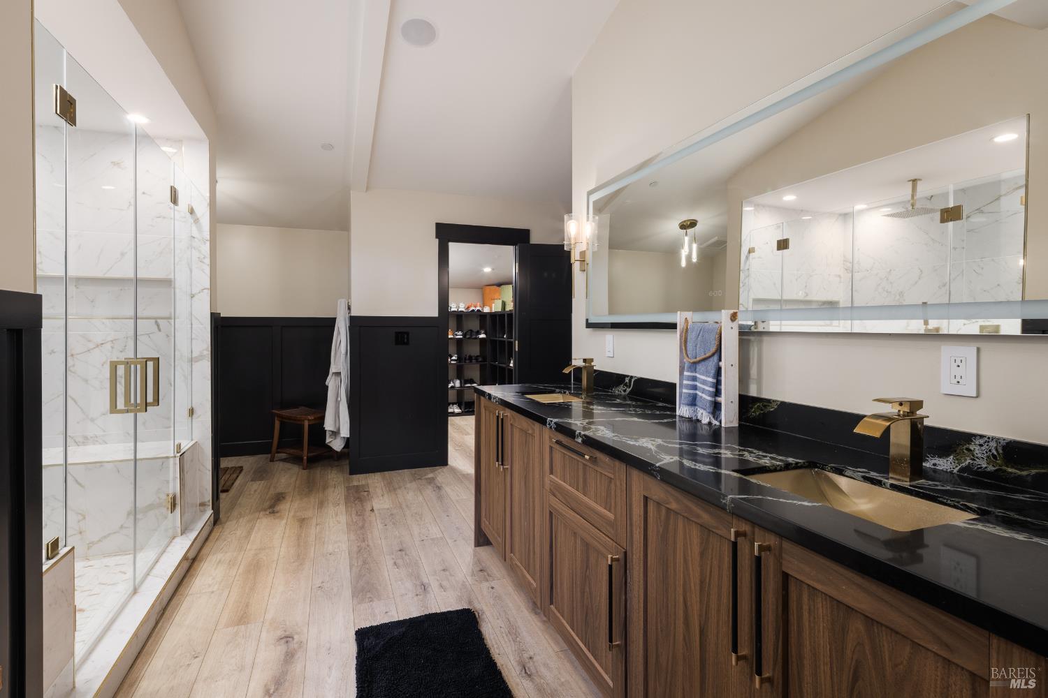 18015 Riverside Drive Sonoma CA 95476