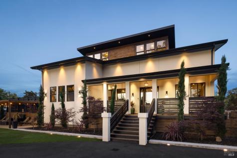 18015 Riverside Drive Sonoma CA 95476