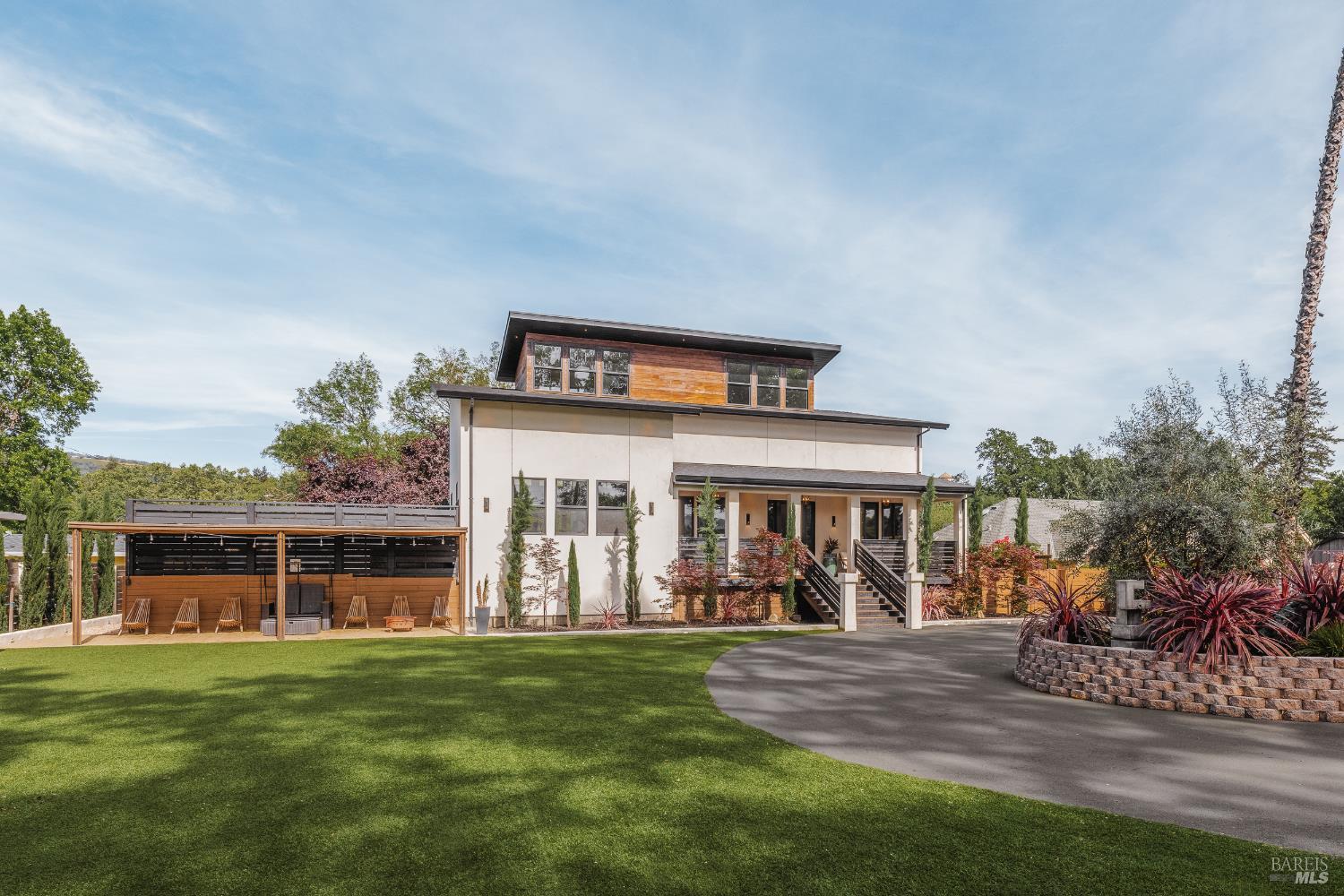 18015 Riverside Drive Sonoma CA 95476