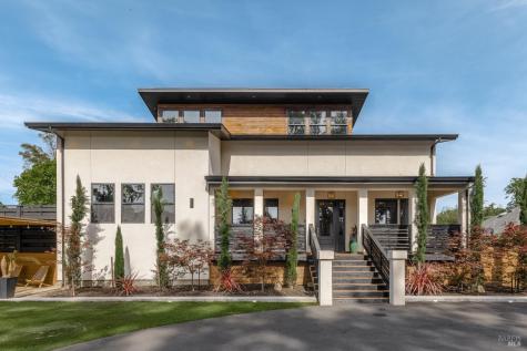 18015 Riverside Drive Sonoma CA 95476