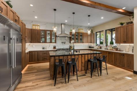 18015 Riverside Drive Sonoma CA 95476