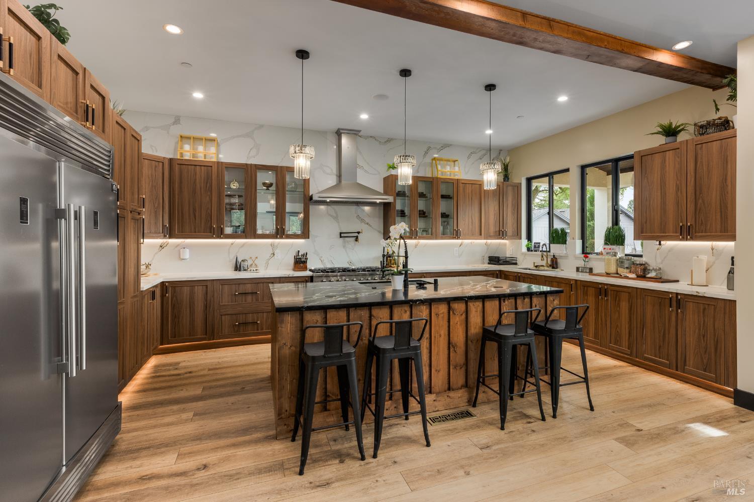 18015 Riverside Drive Sonoma CA 95476