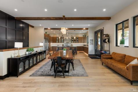 18015 Riverside Drive Sonoma CA 95476