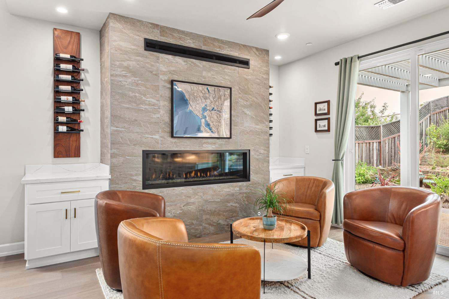 3747 Paxton Place Santa Rosa CA 95404
