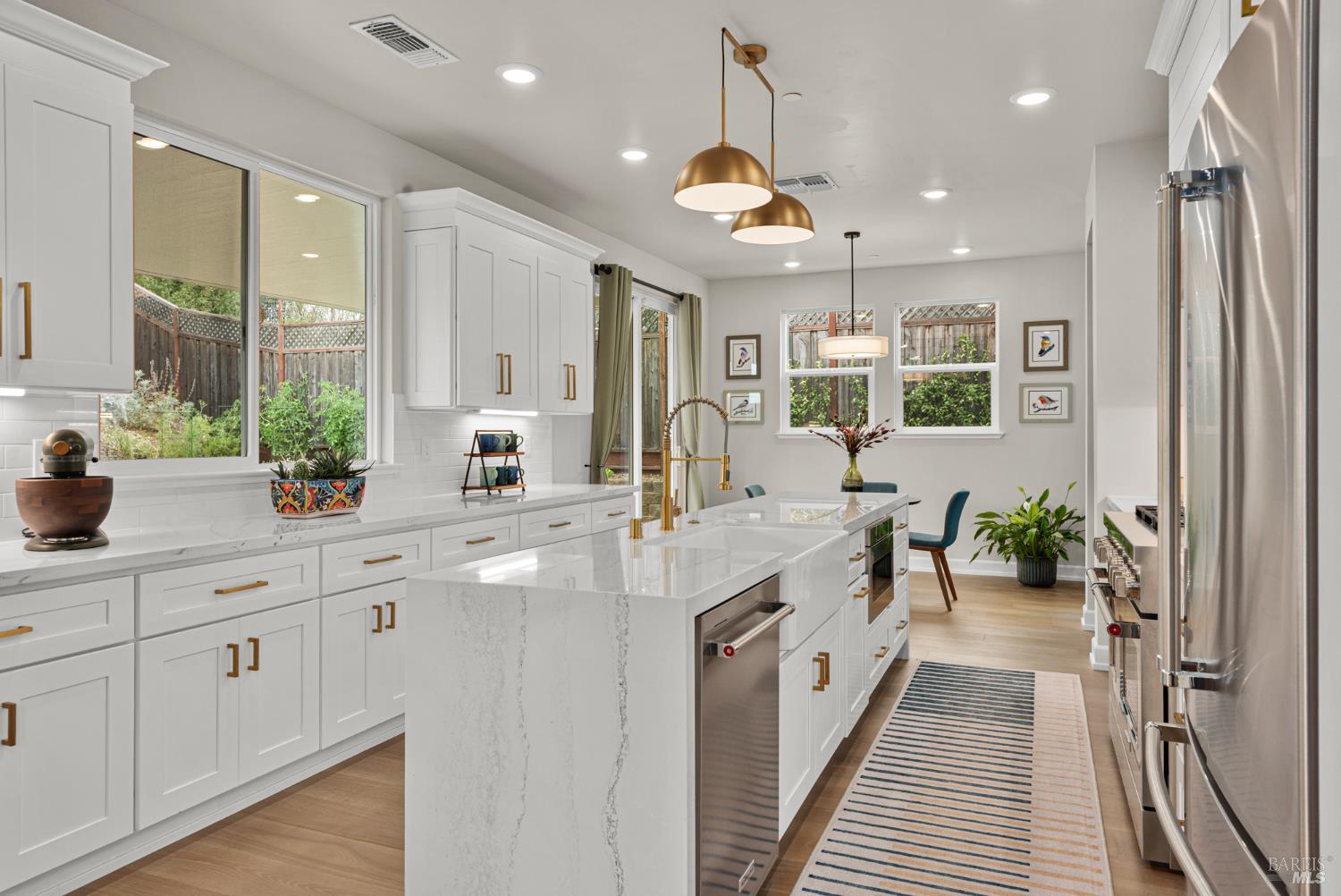 3747 Paxton Place Santa Rosa CA 95404