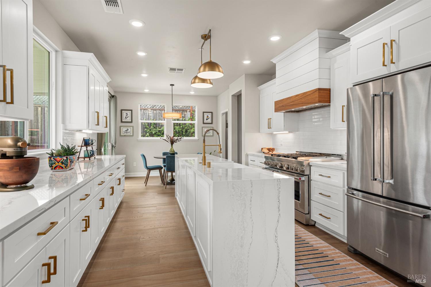 3747 Paxton Place Santa Rosa CA 95404