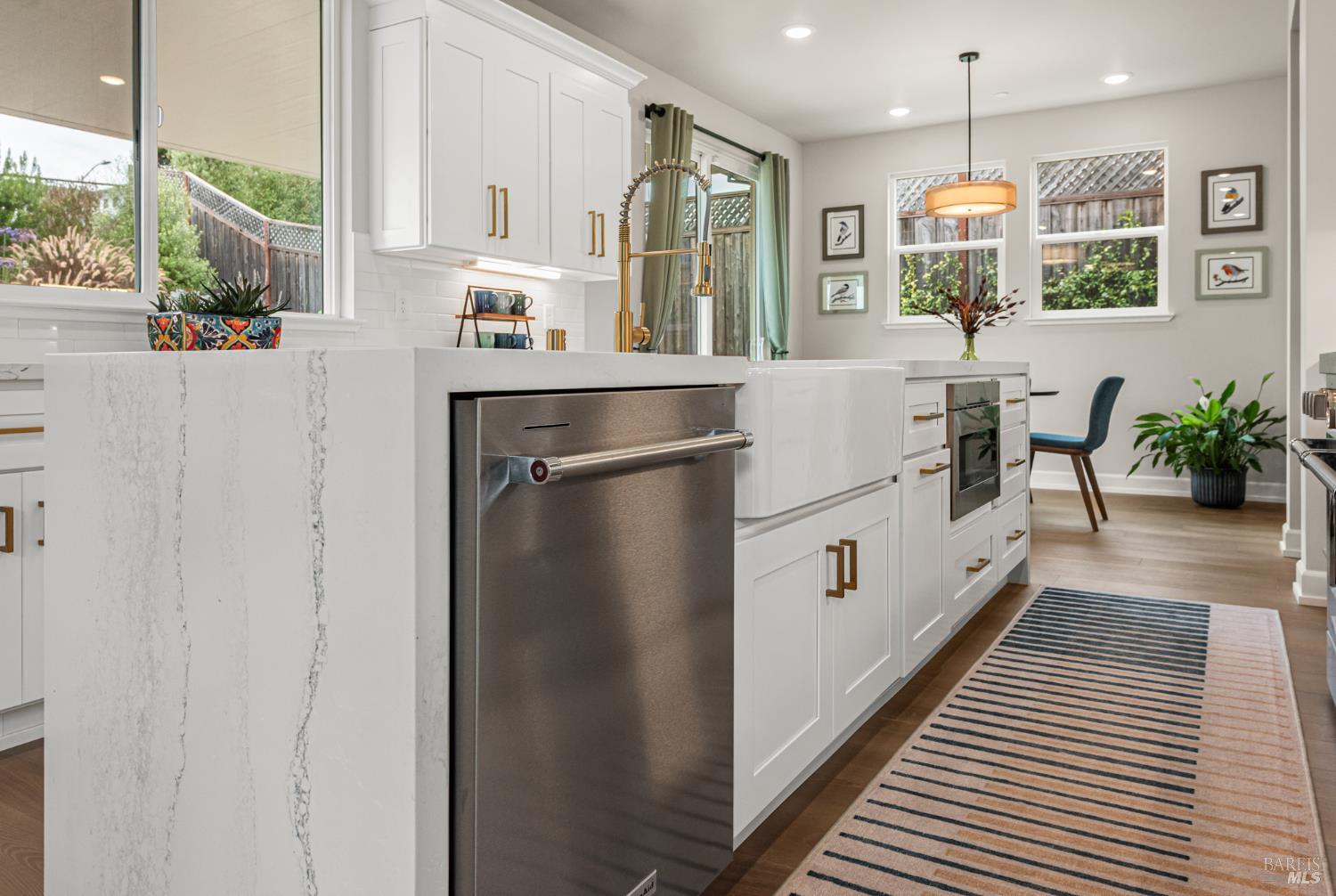 3747 Paxton Place Santa Rosa CA 95404