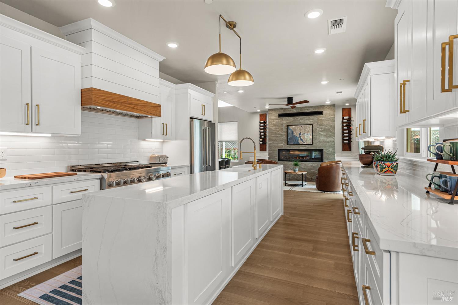 3747 Paxton Place Santa Rosa CA 95404