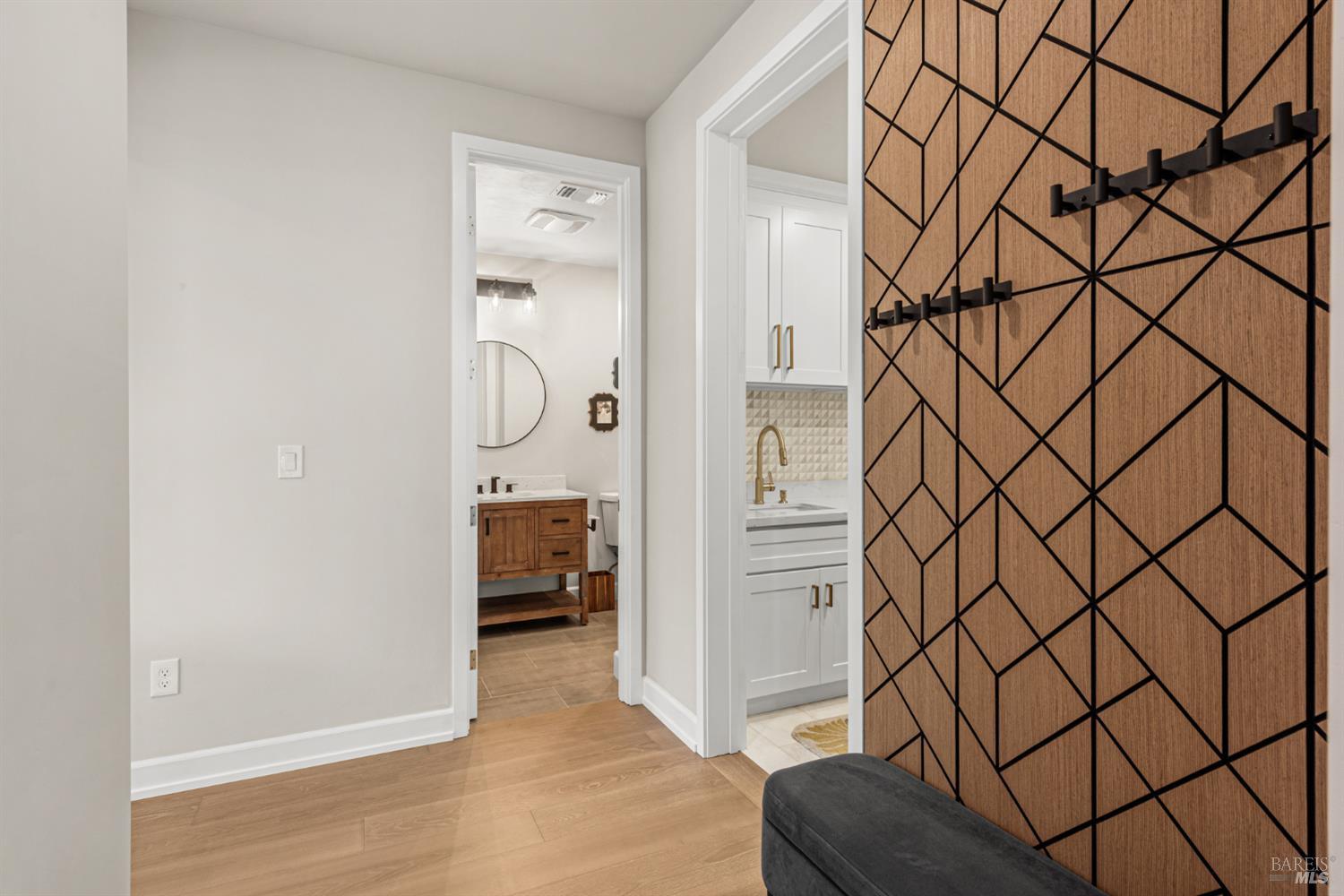 3747 Paxton Place Santa Rosa CA 95404