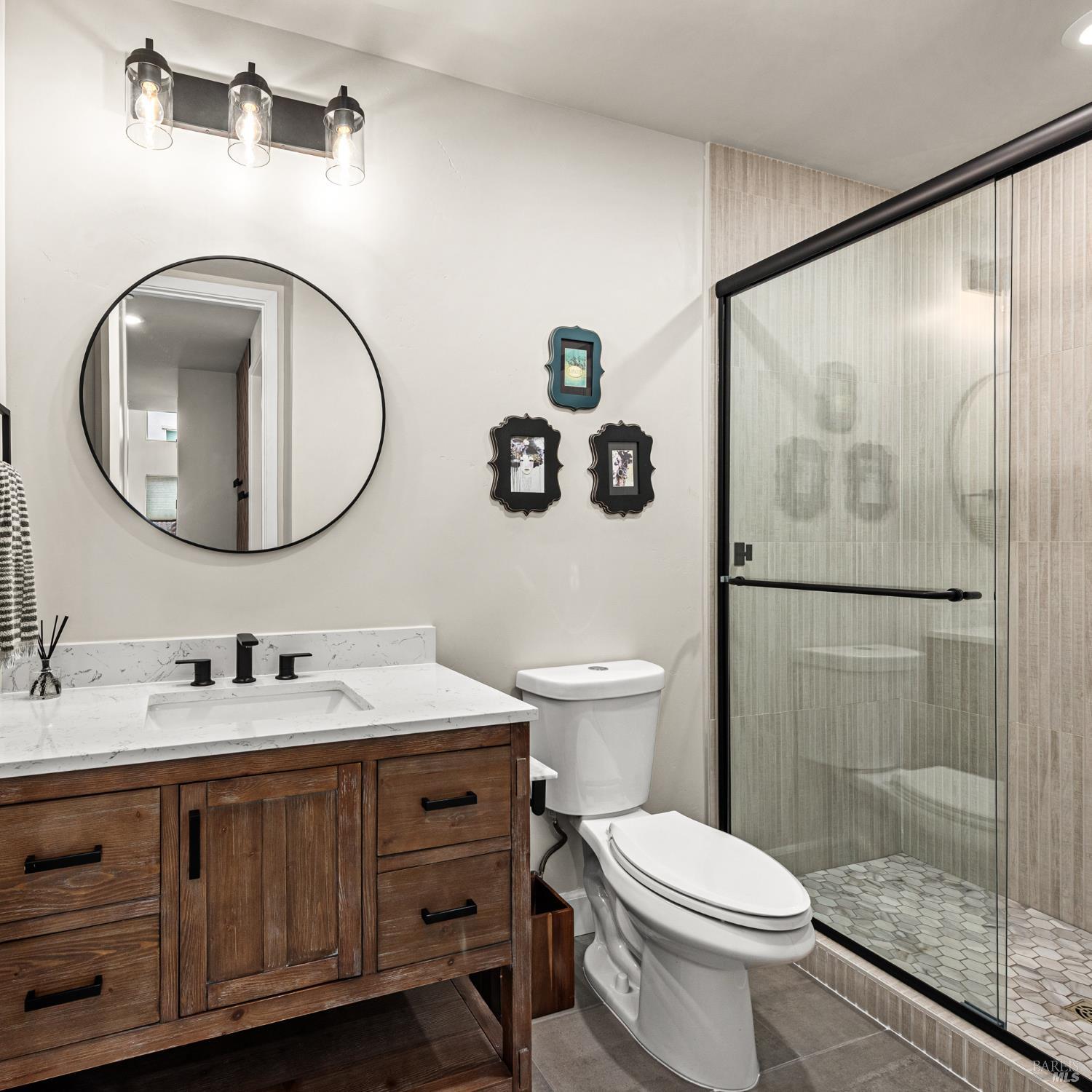 3747 Paxton Place Santa Rosa CA 95404