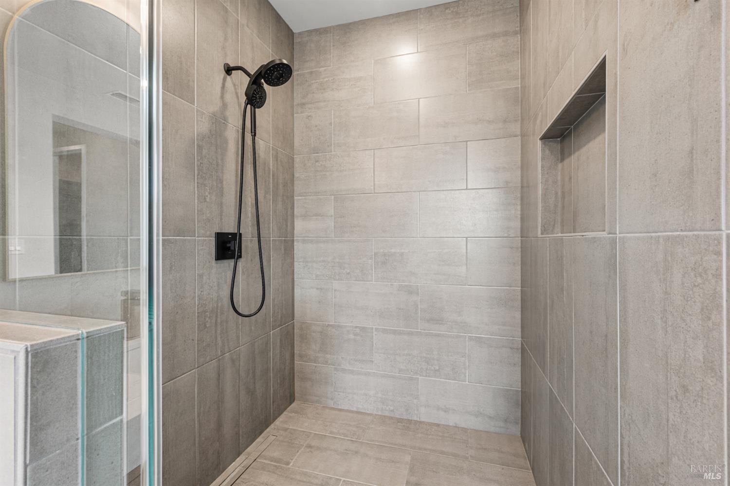 3747 Paxton Place Santa Rosa CA 95404