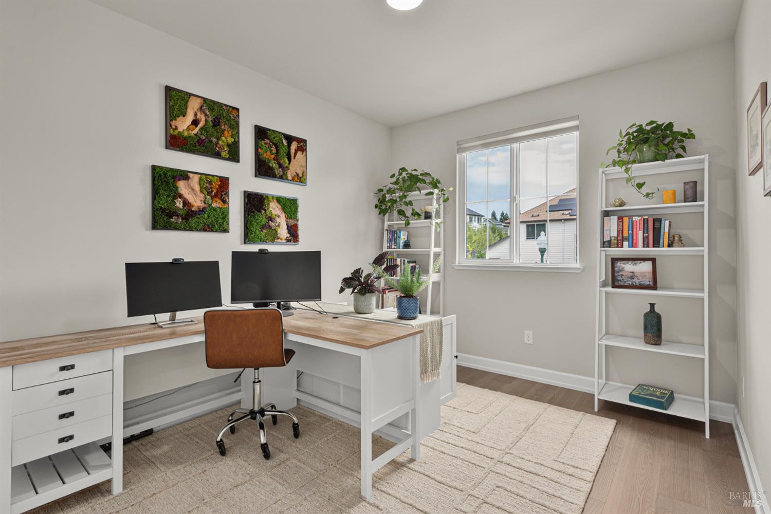 3747 Paxton Place Santa Rosa CA 95404