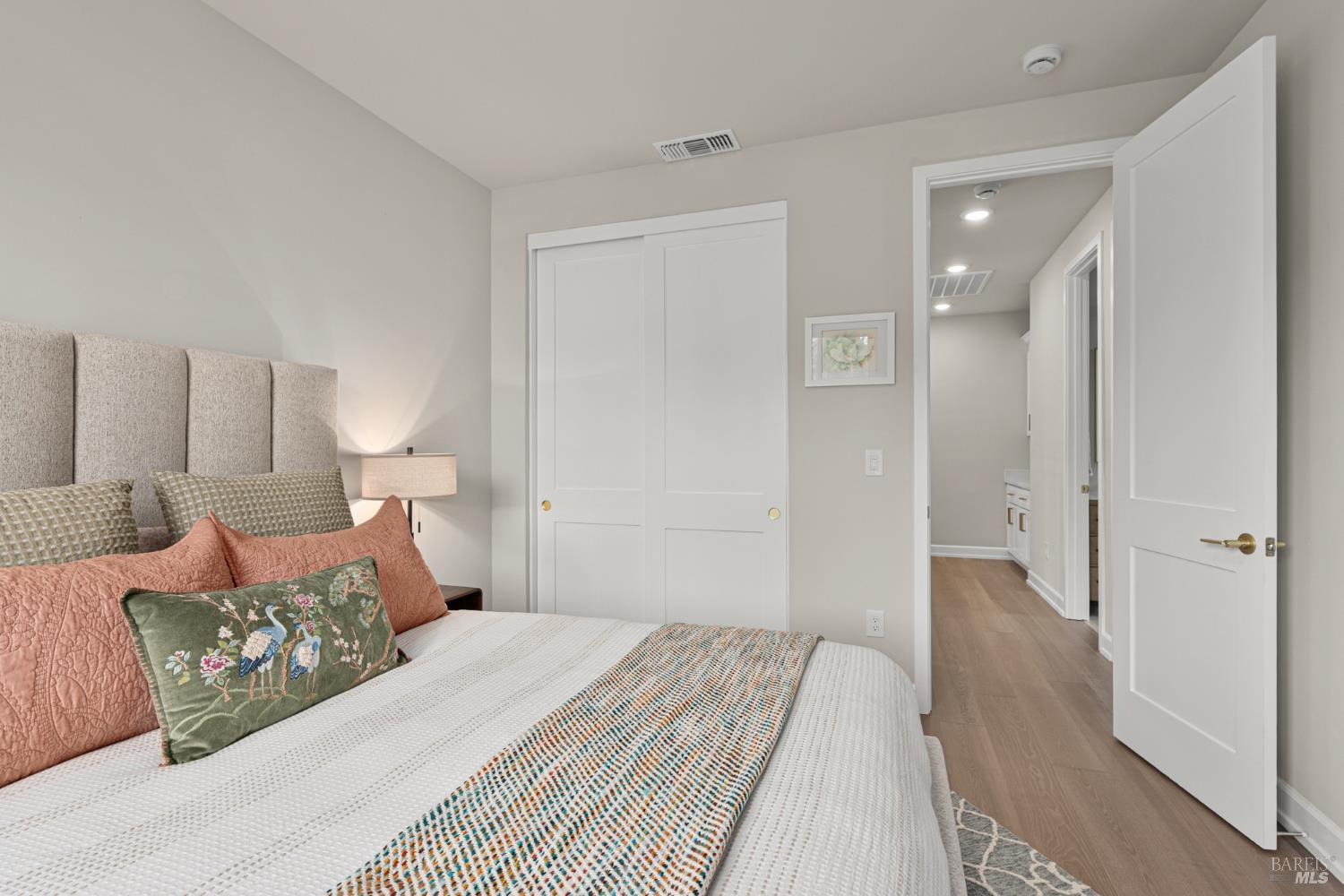 3747 Paxton Place Santa Rosa CA 95404