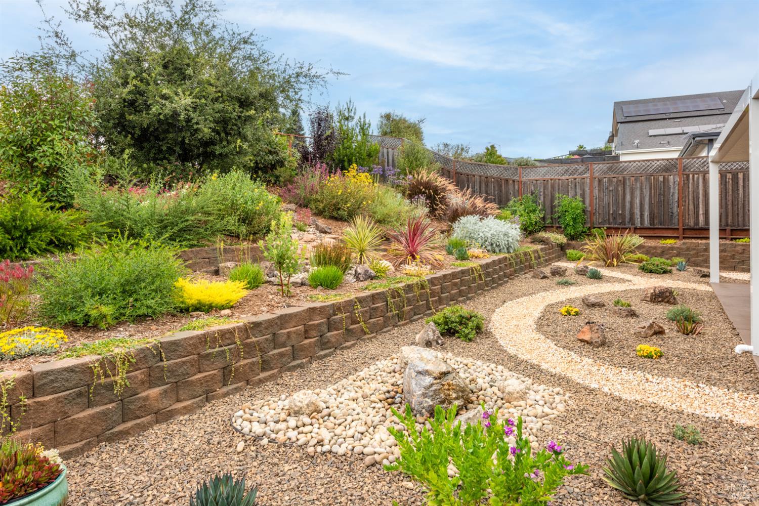 3747 Paxton Place Santa Rosa CA 95404