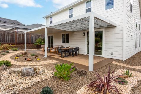 3747 Paxton Place Santa Rosa CA 95404