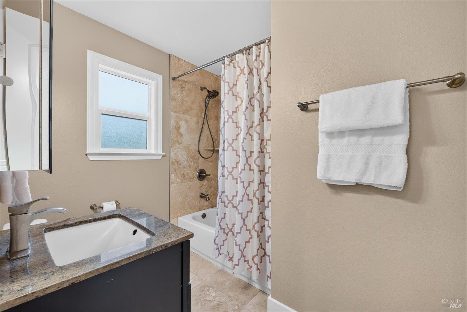 1703 Crinella Drive St. Helena CA 94574