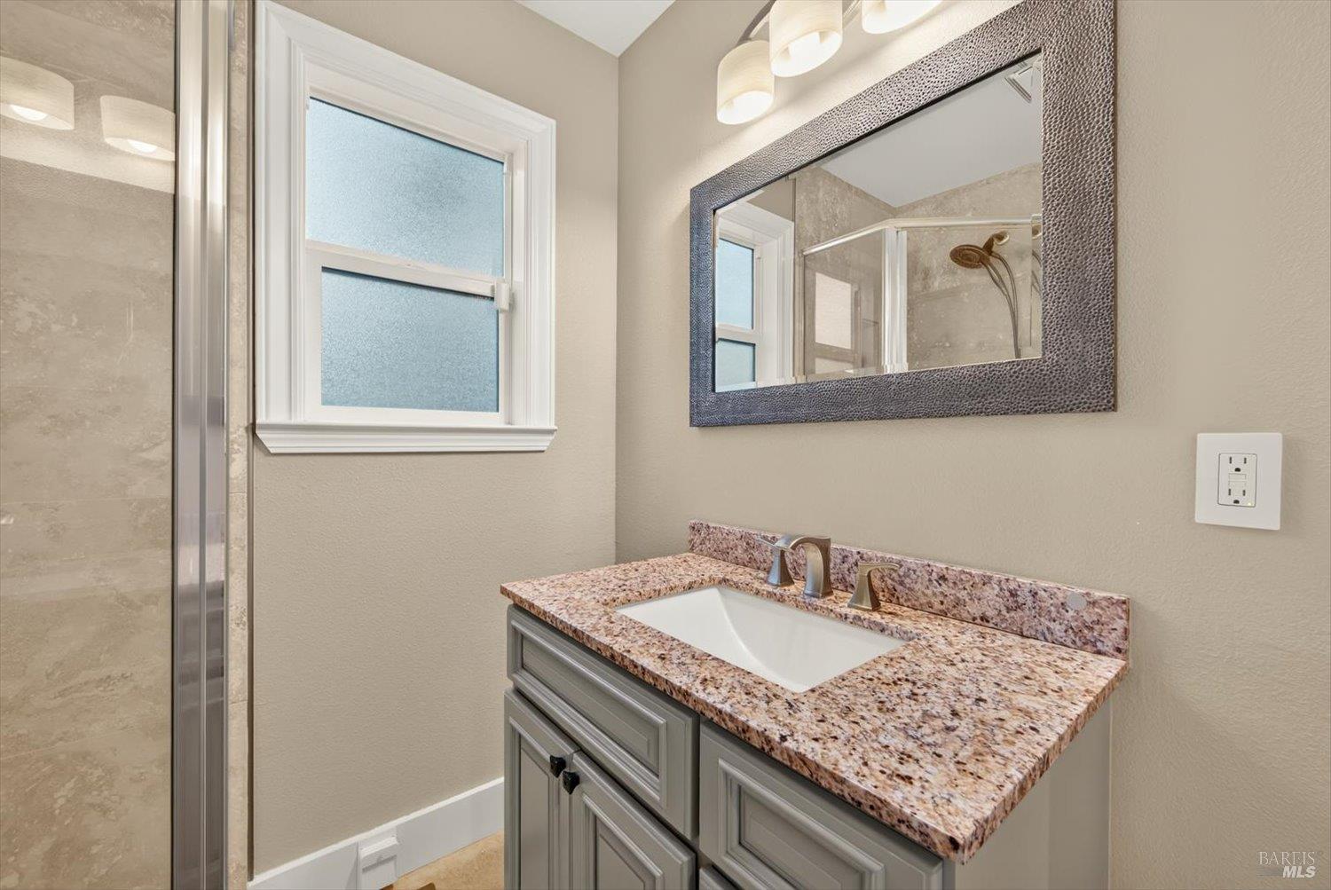 1703 Crinella Drive St. Helena CA 94574