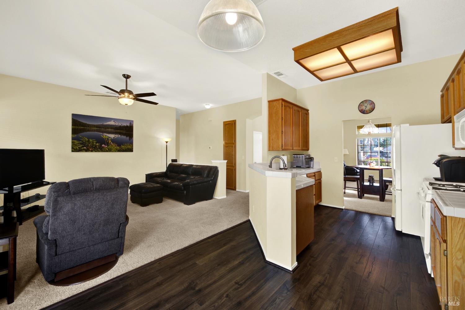 525 Schooner Ridge Drive Dixon CA 95620