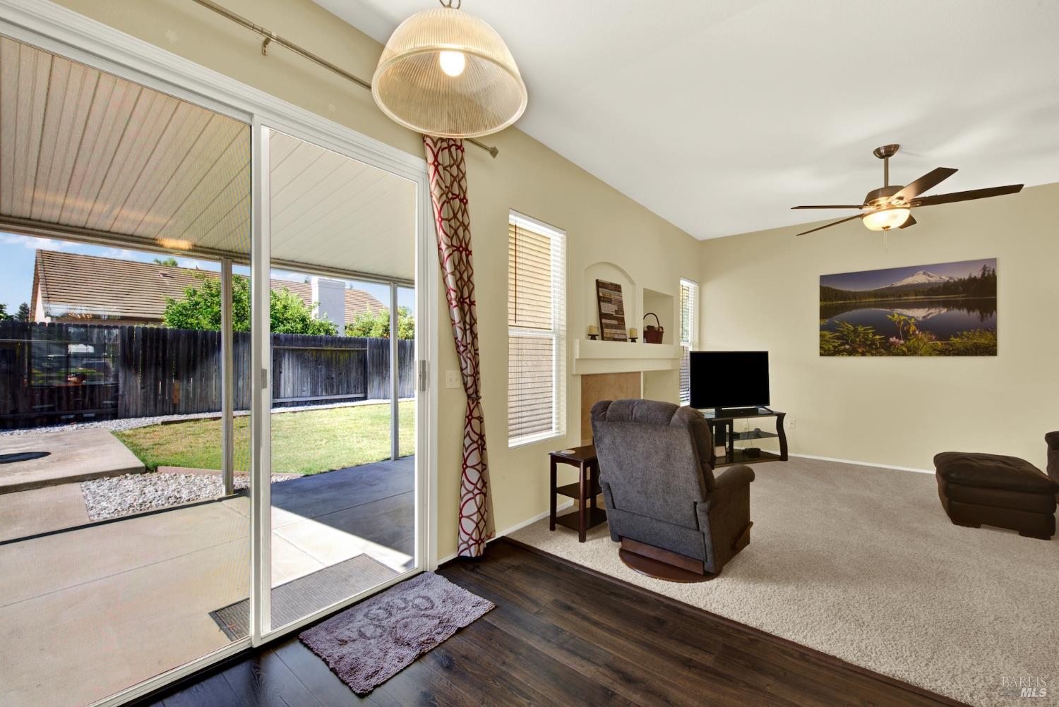 525 Schooner Ridge Drive Dixon CA 95620