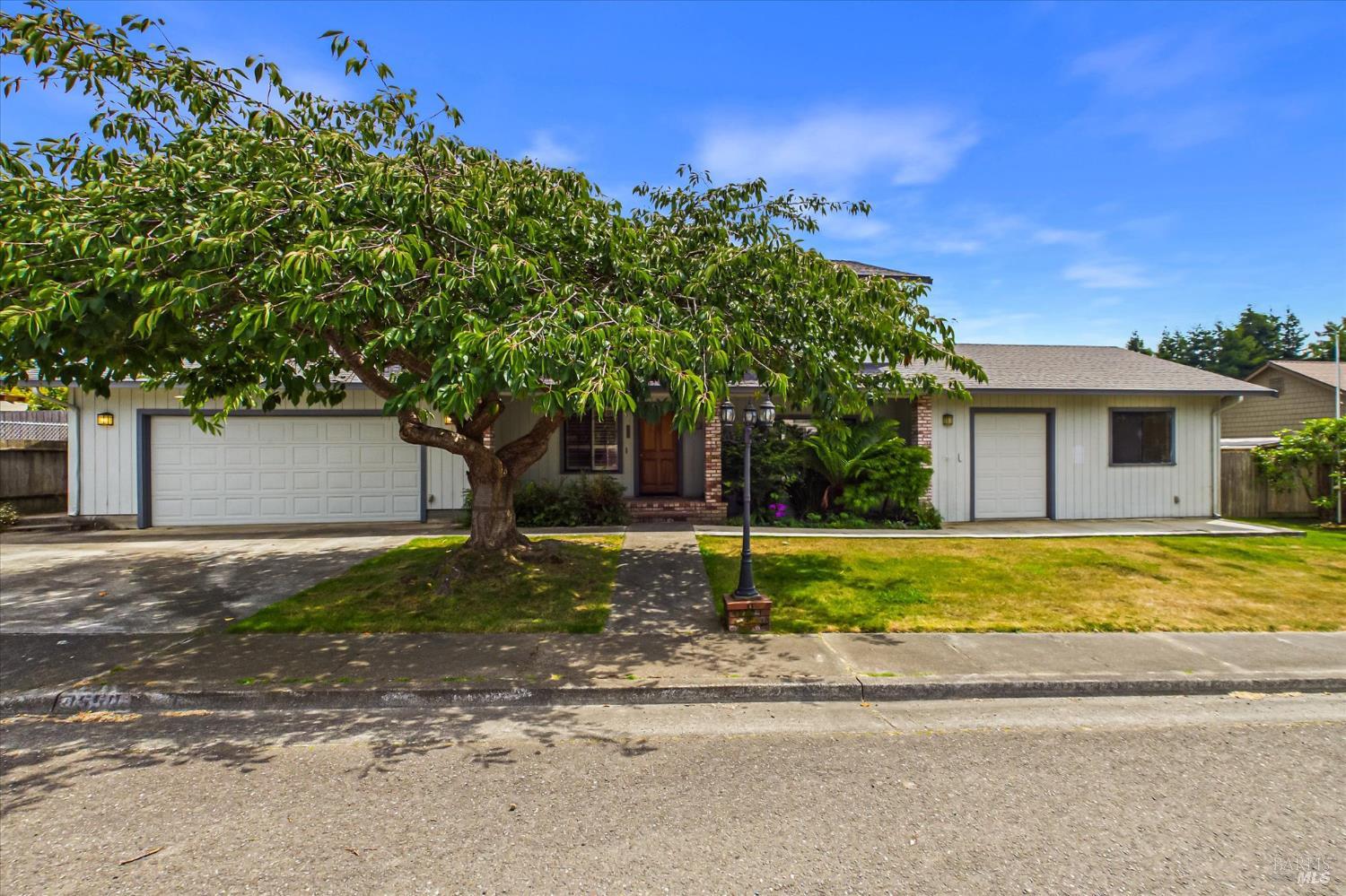 1550 Chabot Court Eureka CA 95503
