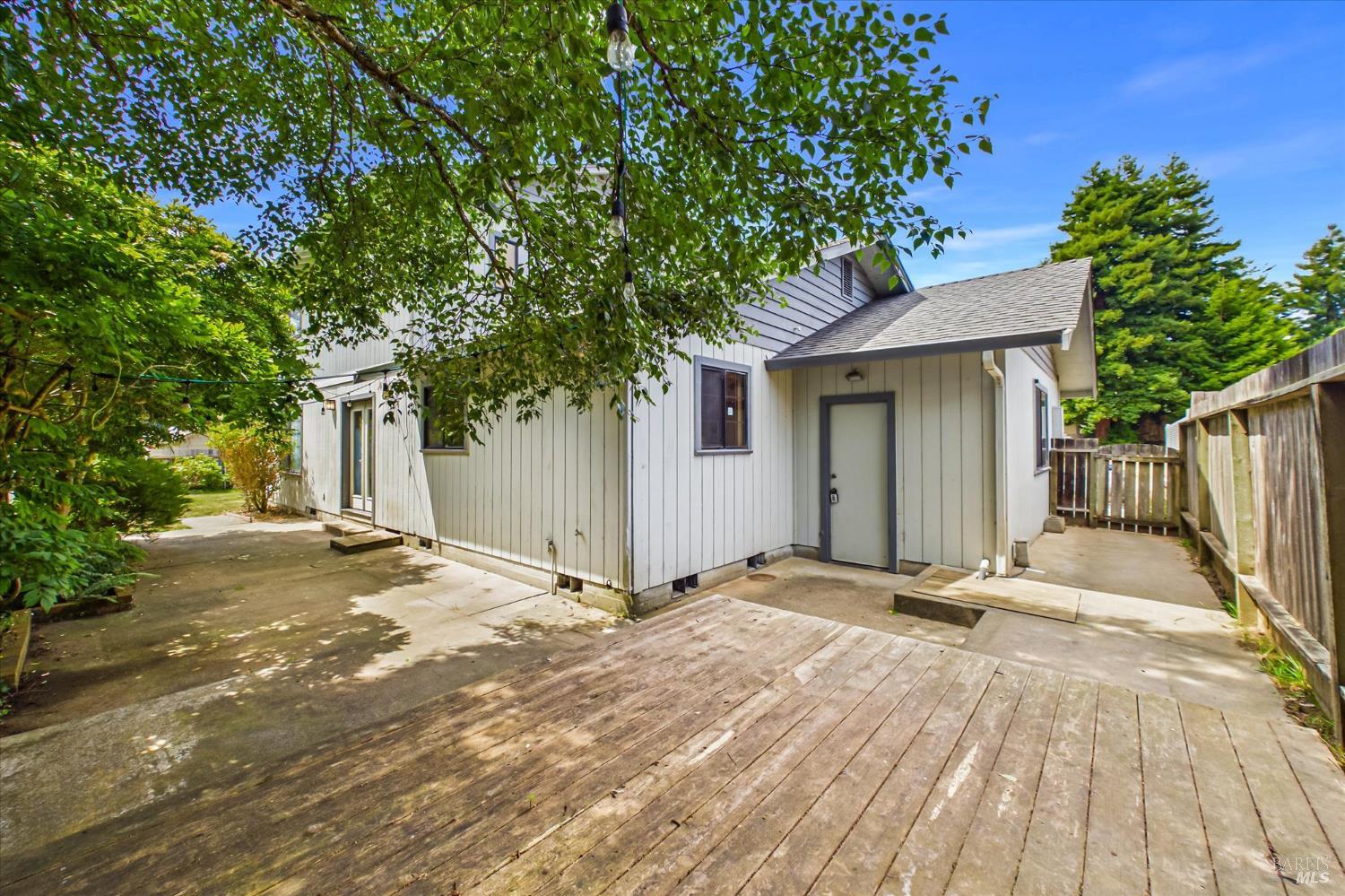 1550 Chabot Court Eureka CA 95503