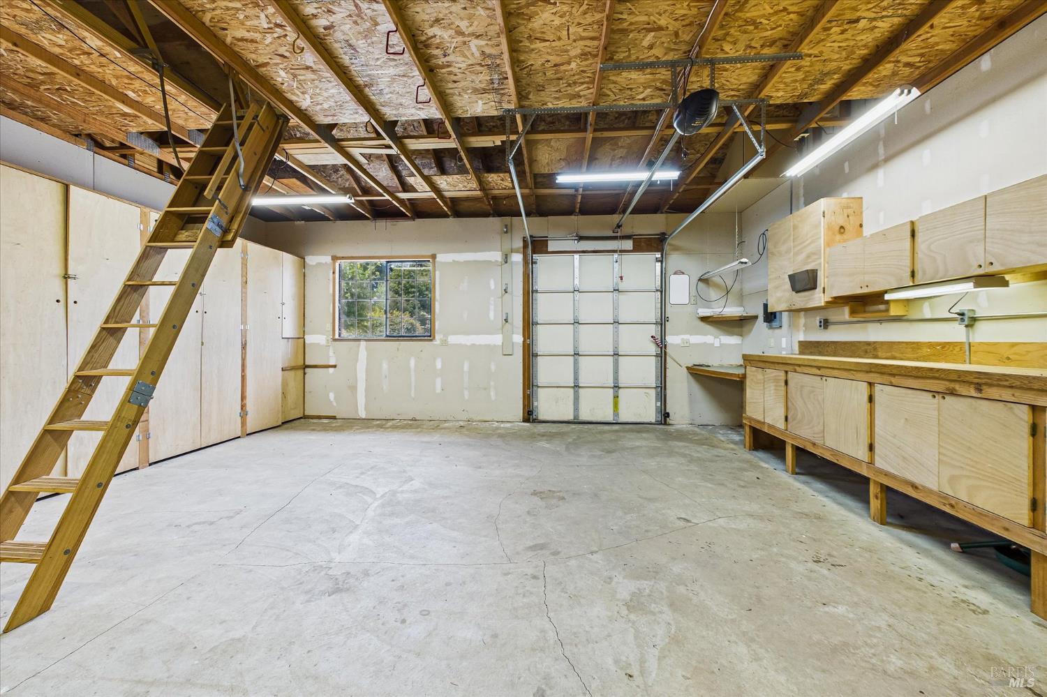 1550 Chabot Court Eureka CA 95503