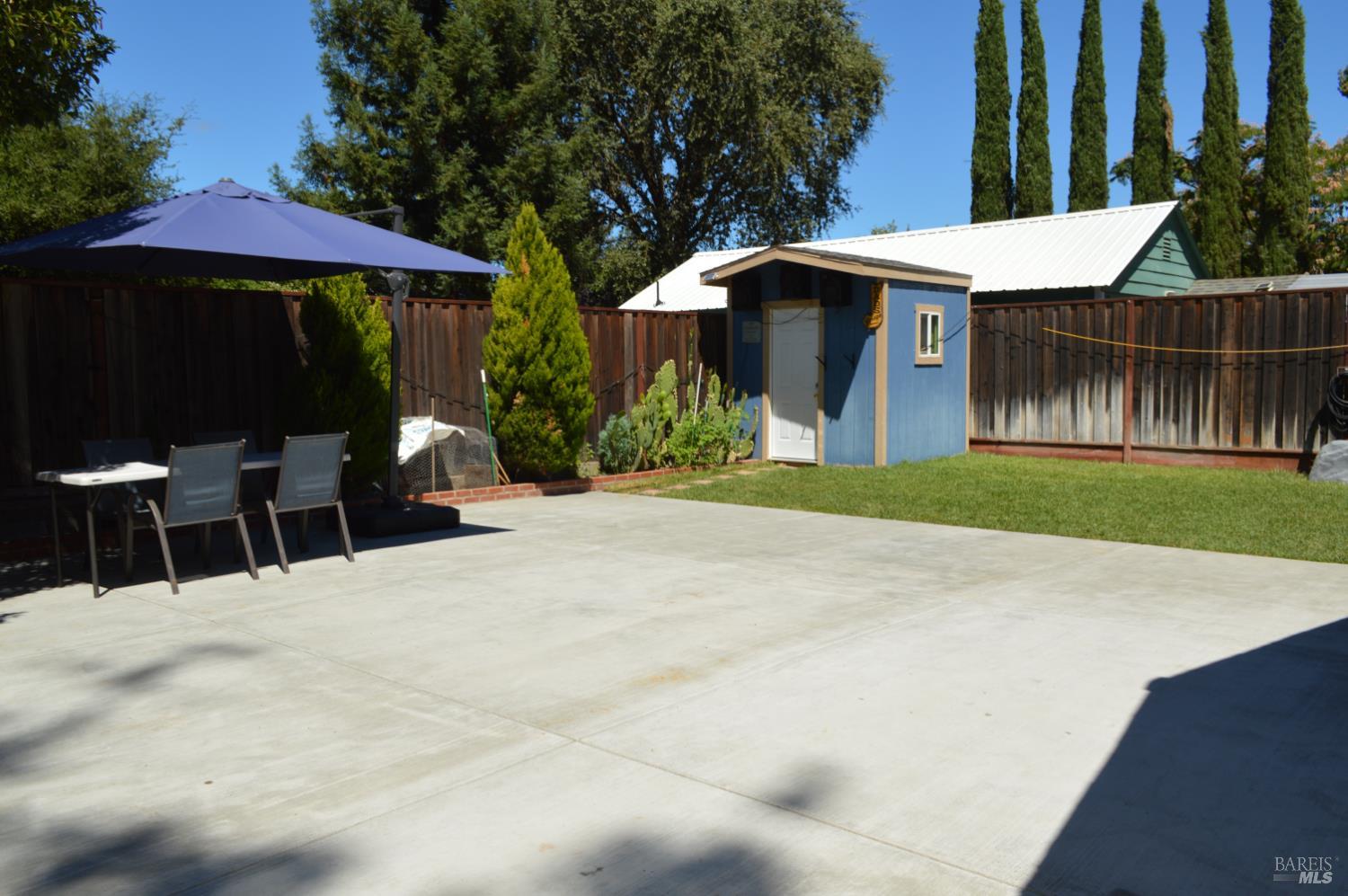 1 Lorraine Street Ukiah CA 95482