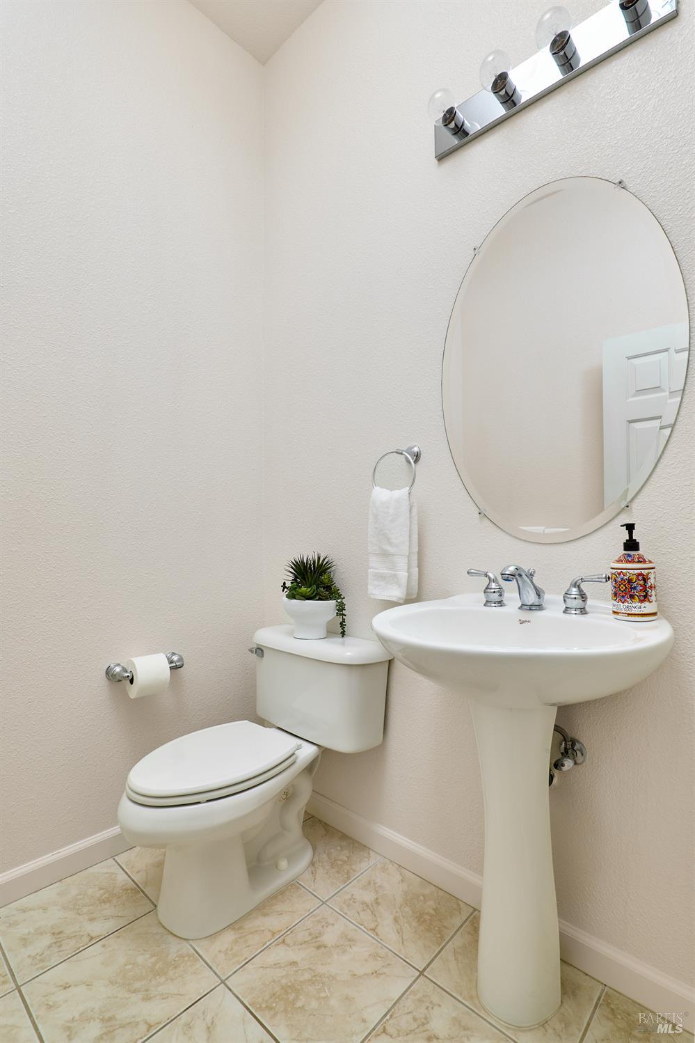 604 American Falls Drive Rio Vista CA 94571