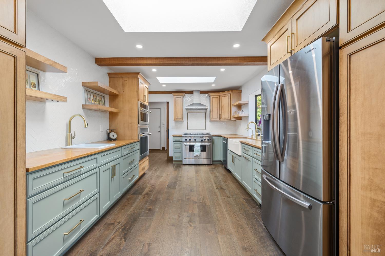 2740 River Road Windsor CA 95492