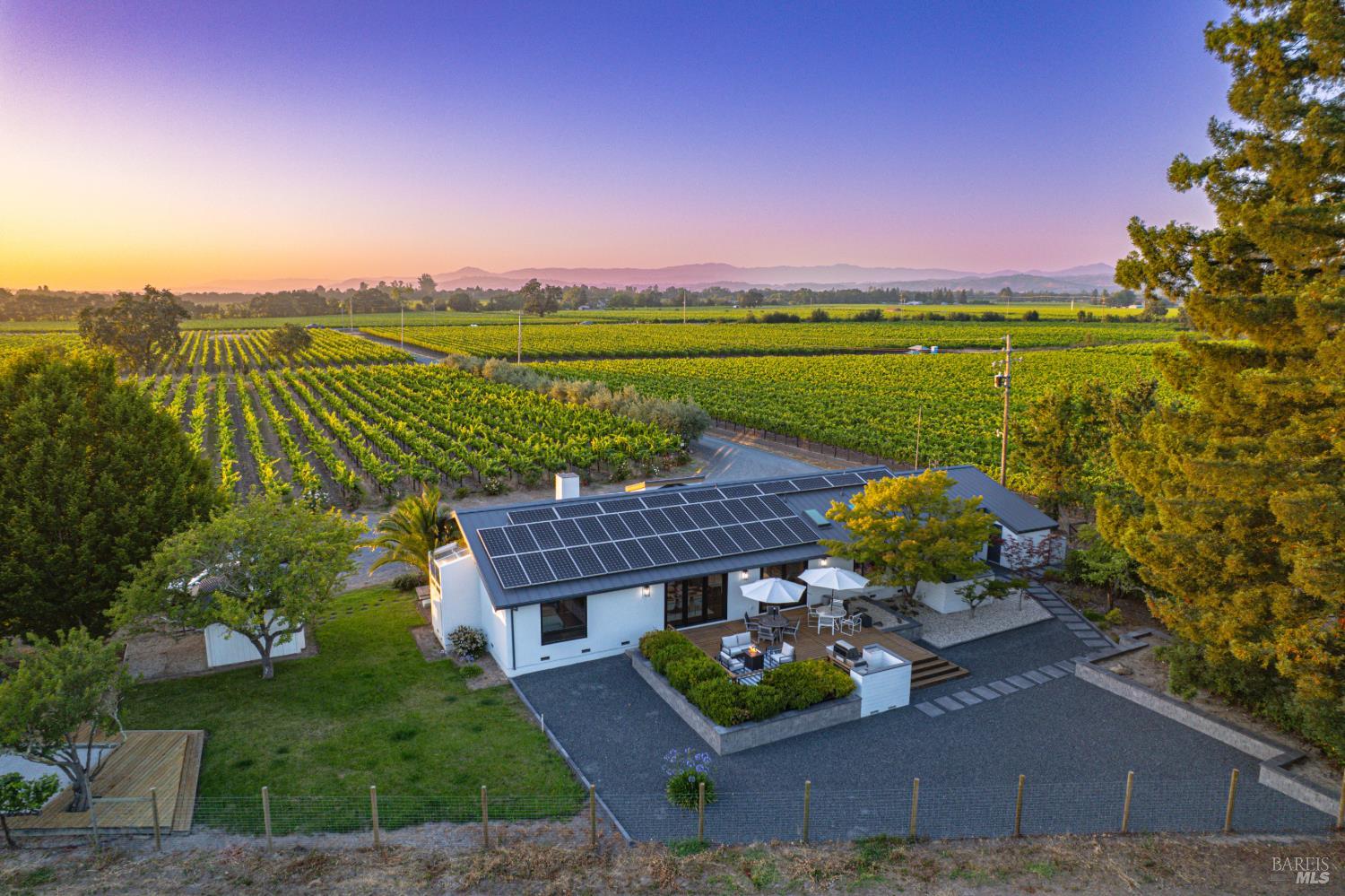 2740 River Road Windsor CA 95492