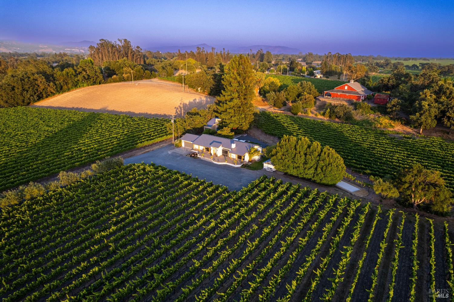 2740 River Road Windsor CA 95492