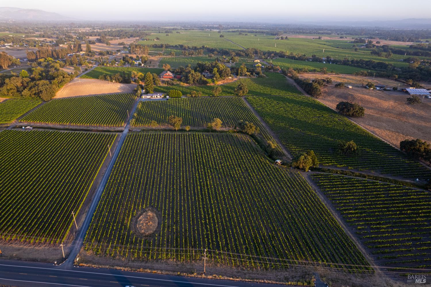2740 River Road Windsor CA 95492