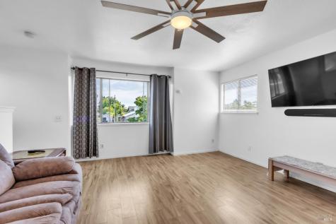 2386 Baggett Drive Santa Rosa CA 95401