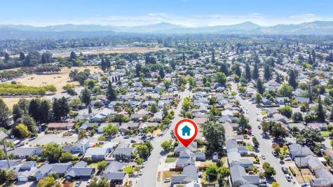 2386 Baggett Drive Santa Rosa CA 95401