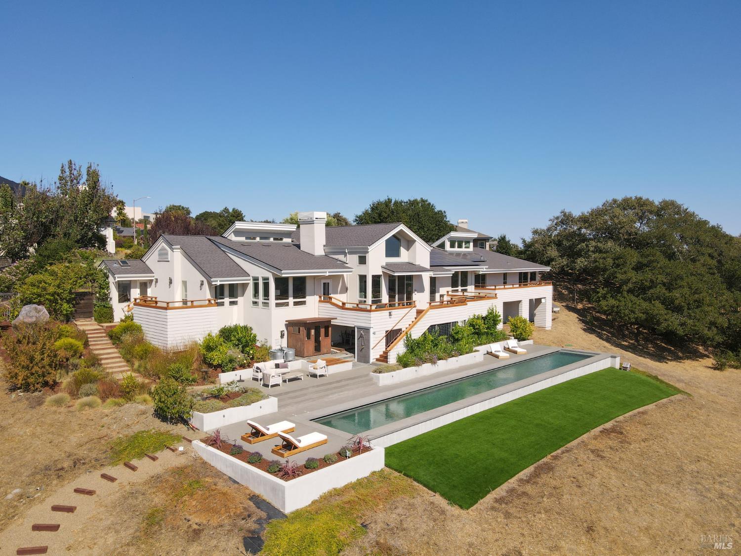 37 Nunes Drive Novato CA 94945
