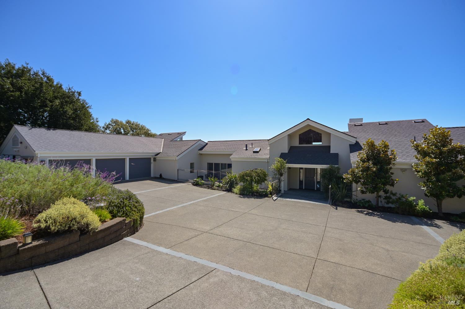 37 Nunes Drive Novato CA 94945